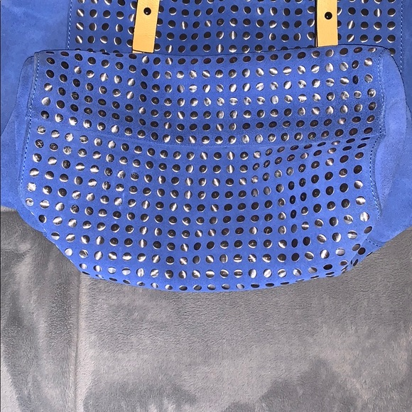 Kelsi Dagger 100% leather blue studded tote - Picture 7 of 7